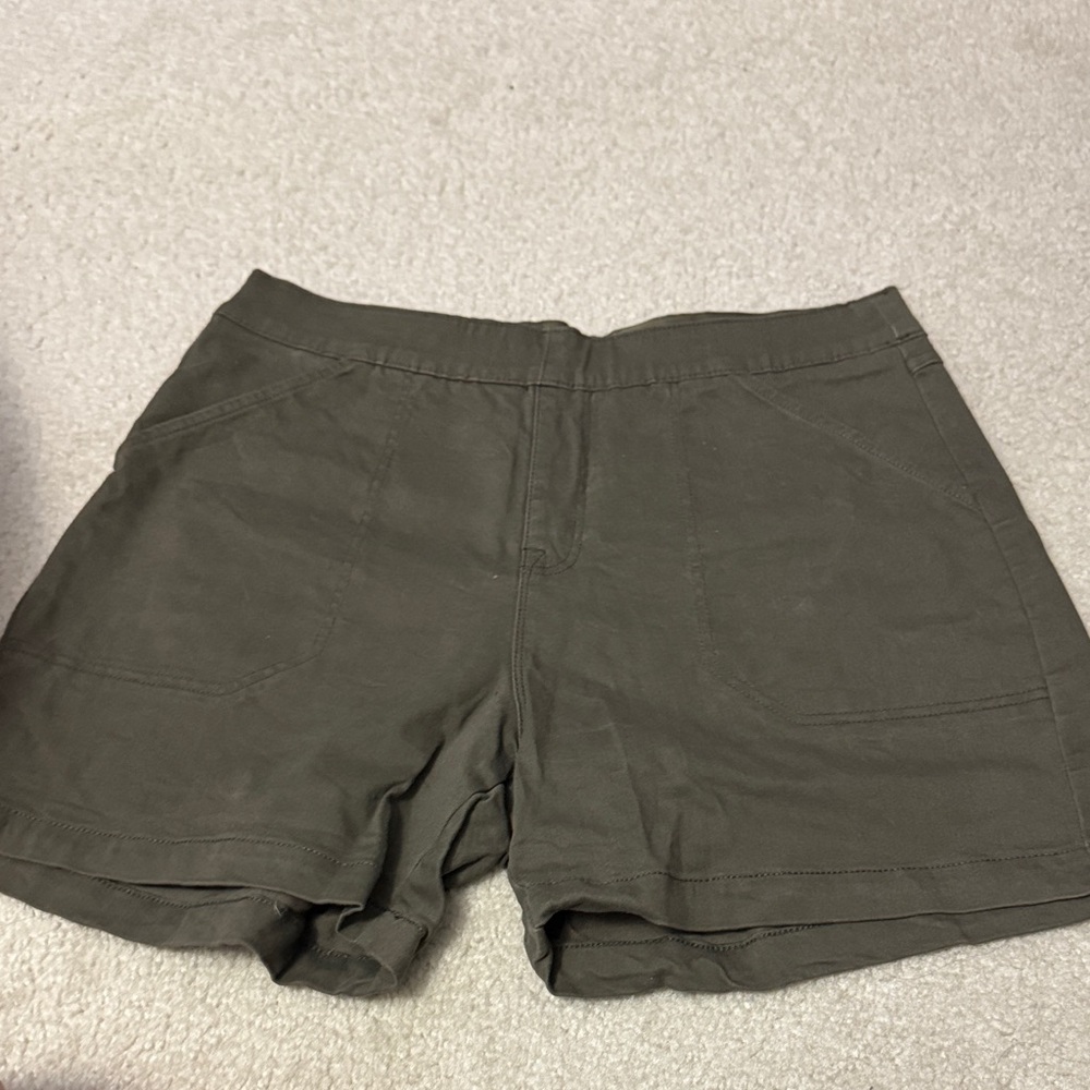Nautica Women's Dark Olive Cargo Shorts